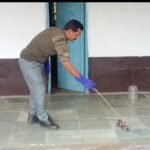 राजकीय अंबेडकर छात्रावास से  कोबरा सर्प का किया रेस्क्यू