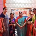 एकादशी पर लहरिया कार्यक्रम के साथ की गौ सेवा
