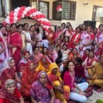 आसींद: तोषनीवाल परिवार के फागोत्सव में उमड़ा श्रद्धा का सैलाब, सांवरिया संग खेली फूलों की होली